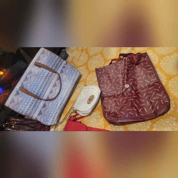 SOLD!!!! Purse Lot! Michael Kors, Lululemon, Vans, MC - Picture 3 of 6